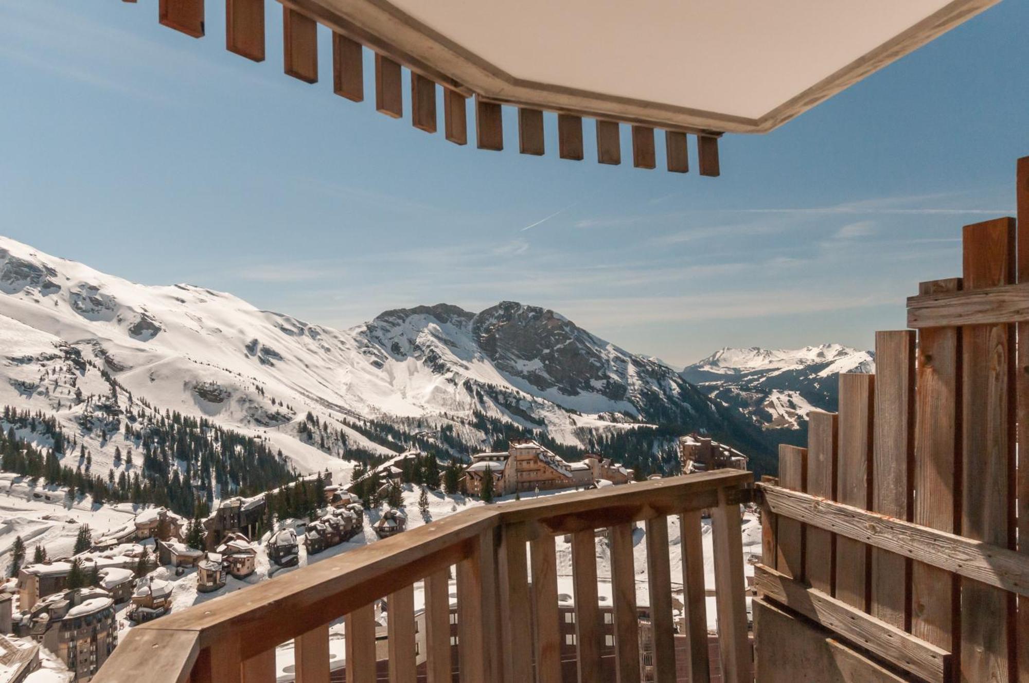 Pierre & Antares Morzine