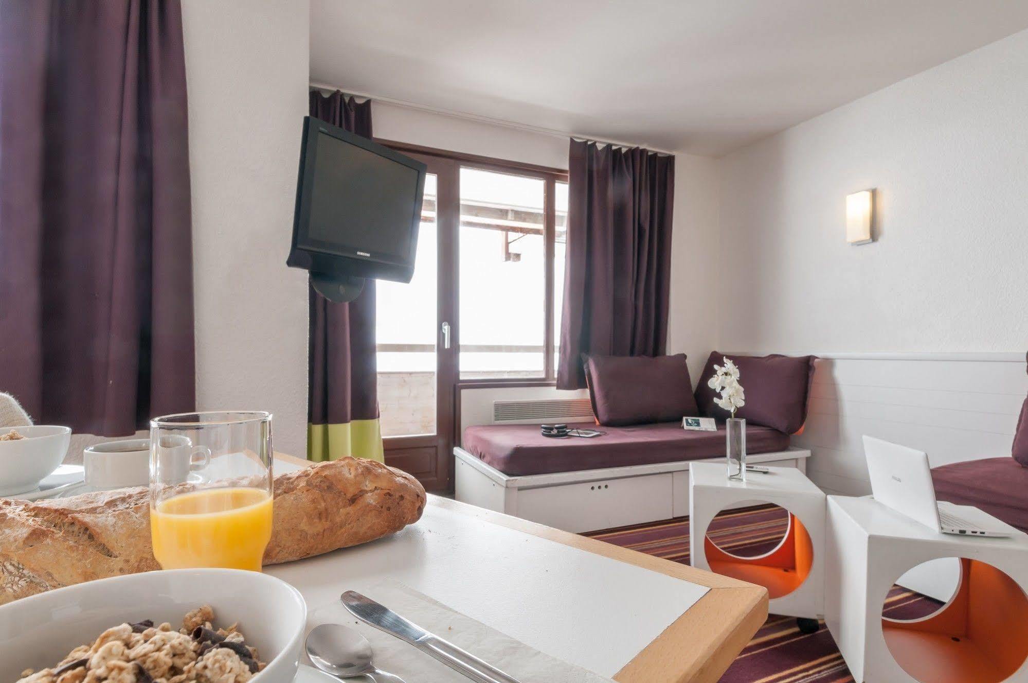 Aparthotel Pierre & Antares 3*