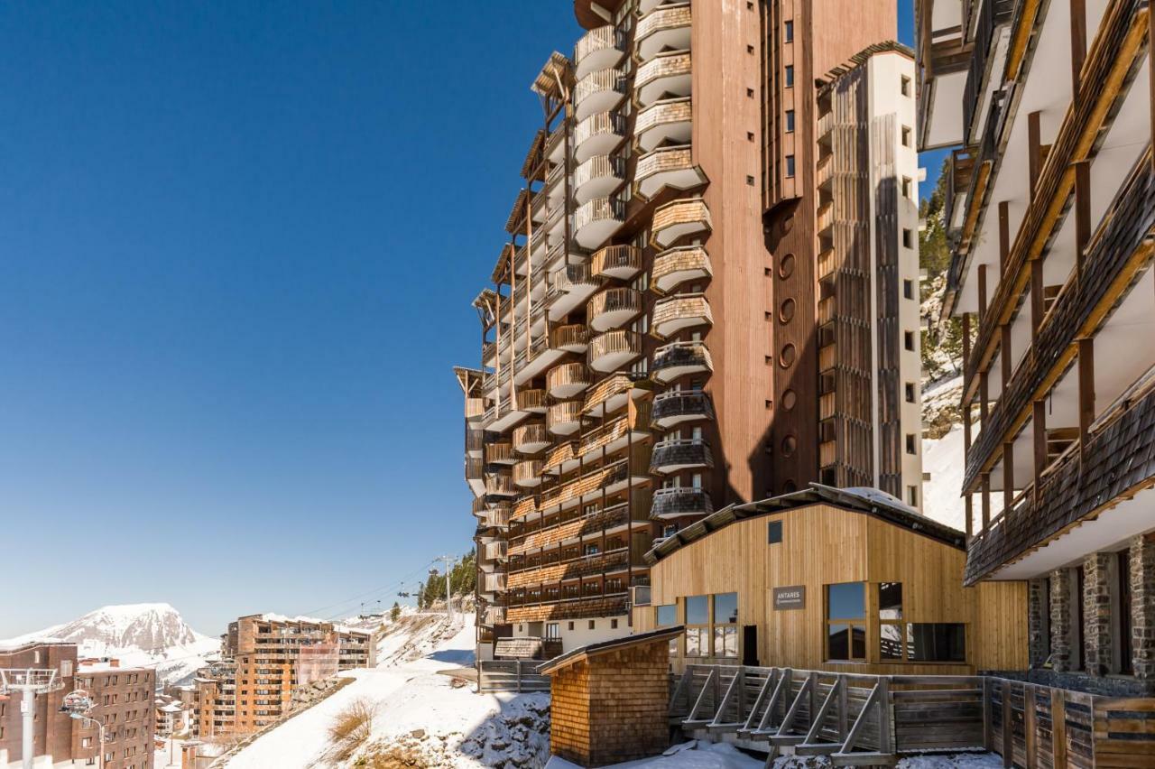 Pierre & Antares Morzine